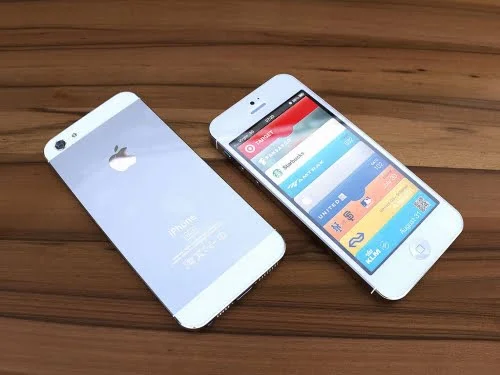 iPhone 5 le 7 aout 2012 iPhone 5 le 7 aout 2012