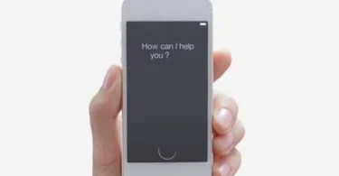 photo de la vidéo Huawei utilisant l'iPhone et Siri