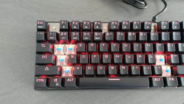 retro eclairage clavier gamer aukey km-g3 infoidevice