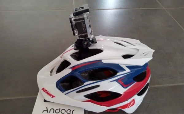 fixation casque camera action andoer 4k infoidevice