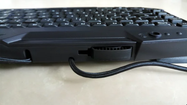 rangement ventilateur clavier ttesports challenger ultimate gamer infoidevice