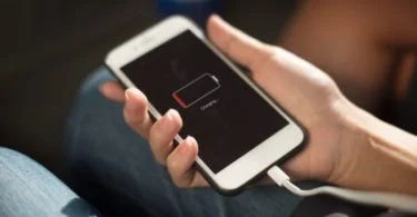 apple debride la gestion de la batterie iphone