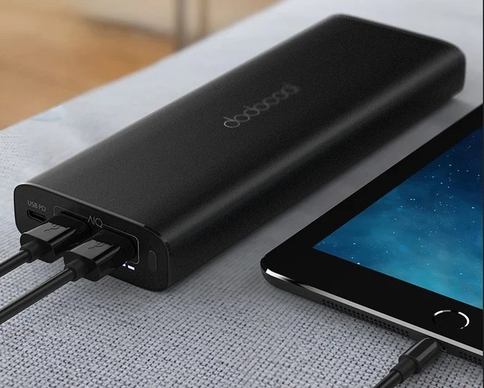 powerbank dodocool dp13 pour recharger ordinateur portable