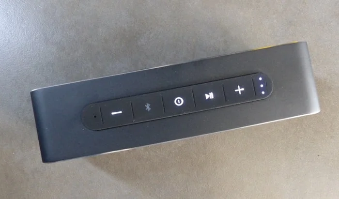 bouton enceinte bluetooth mifa soundbox