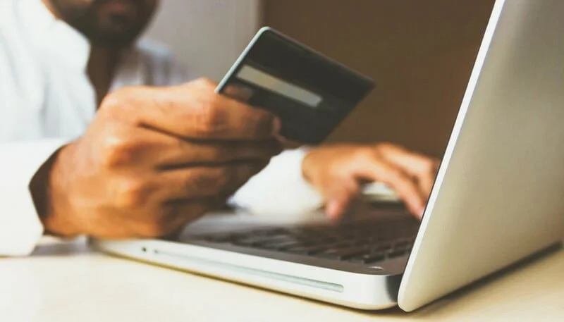 Utilisation Carte De Credit Pour Achat En Ligne Sur Ordinateur