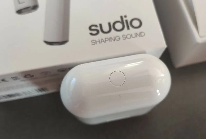 bouton reinitialisation ecouteurs sudio nio