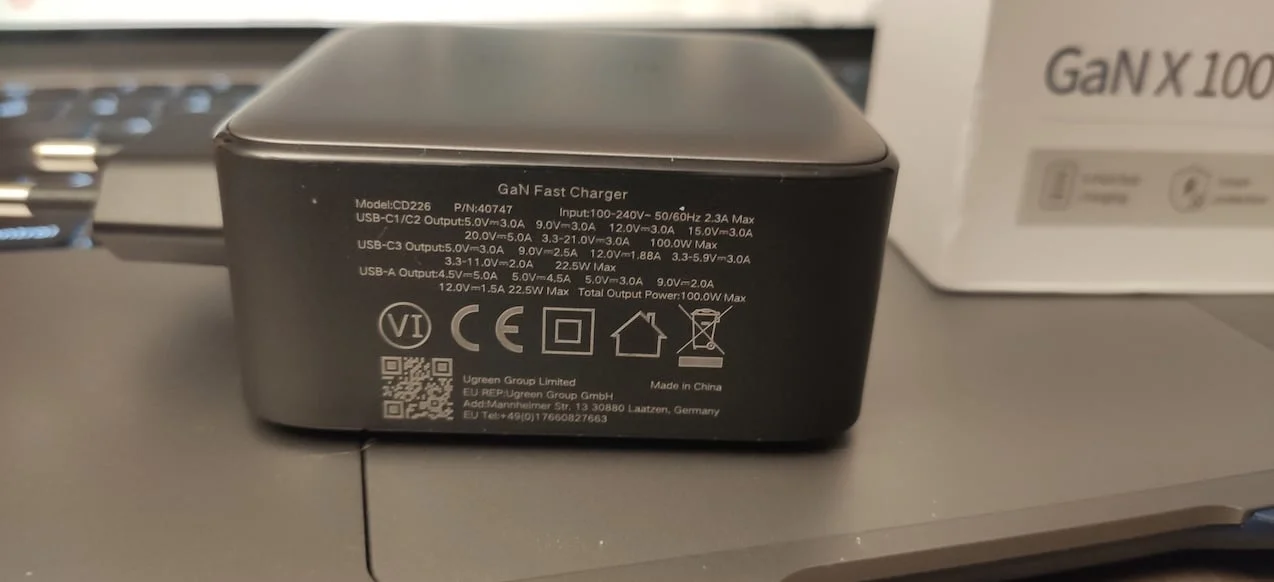 test chargeur gan ugreen 100w 4 ports usb c